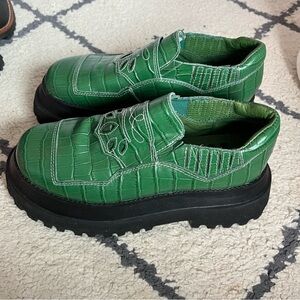 MUTMA lotus green platform loafer